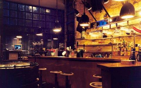 Garage Cafe / vendéglátóhely 